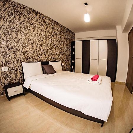 Apartment Gabriela'S Home Oradea Exteriér fotografie