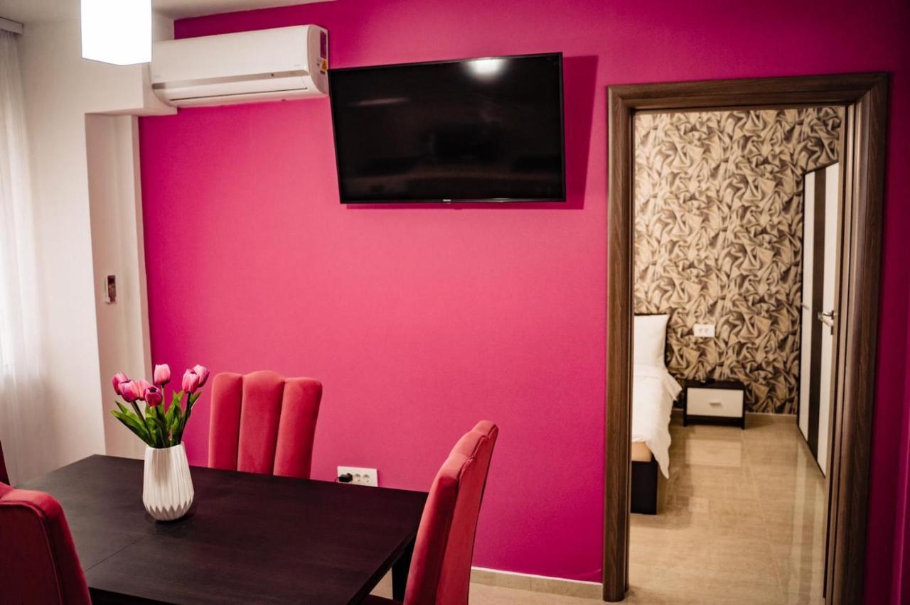 Apartment Gabriela'S Home Oradea Exteriér fotografie